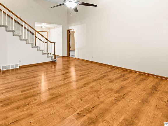 5th image of 11411 S 43rd St