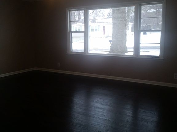 5th image of 3808 Penn St