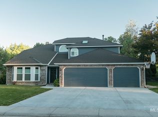 11301 W Hickory Hill Ct, Boise, ID 83713