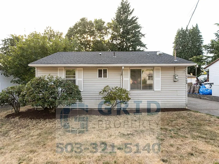 1108 Grand Blvd — Photo 23