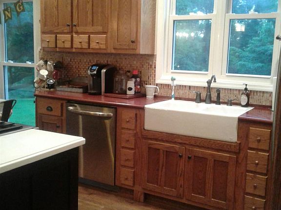 Farm house sink