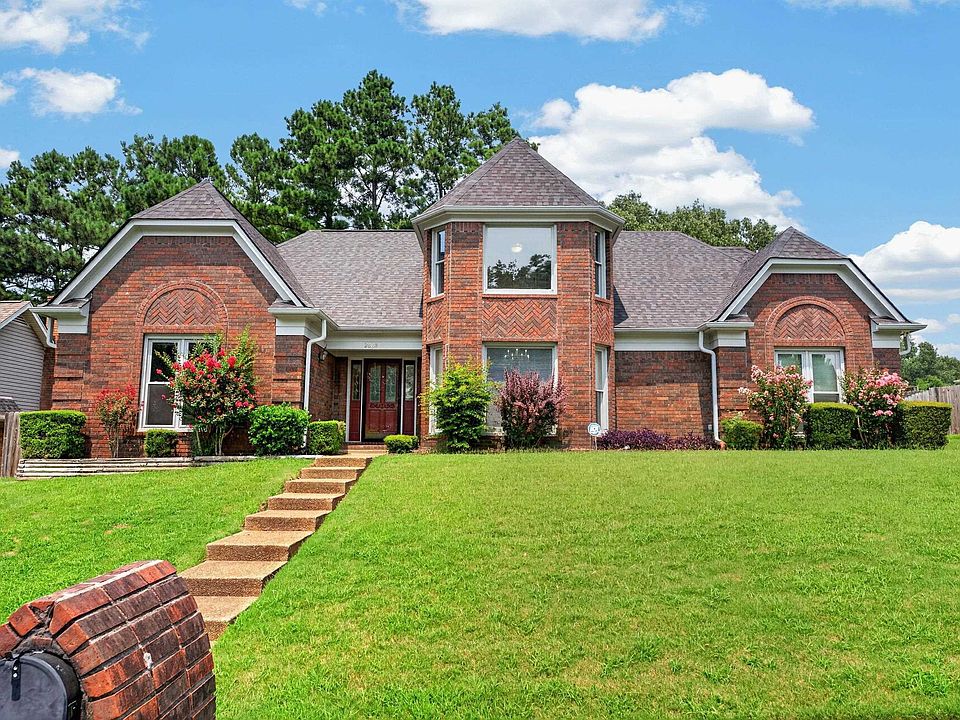 1st image of 2668 Morning Woods Dr