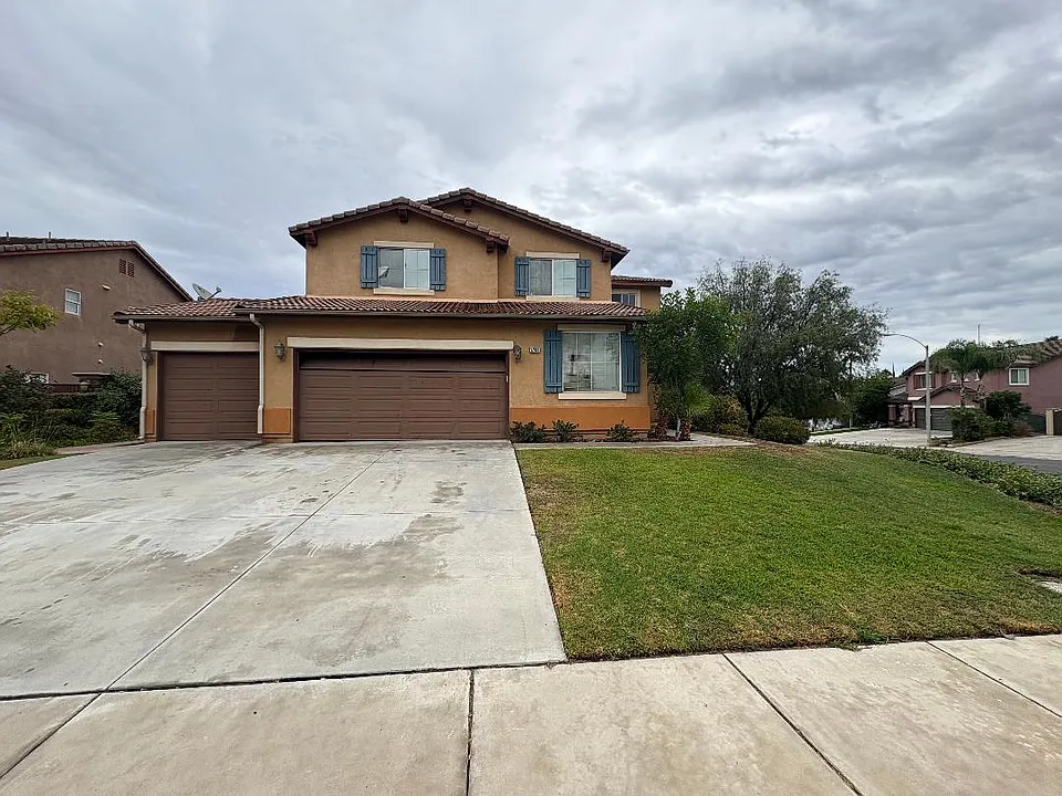 17416 Hawkwood Dr