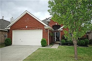 1st image of 2509 Bluewood Dr