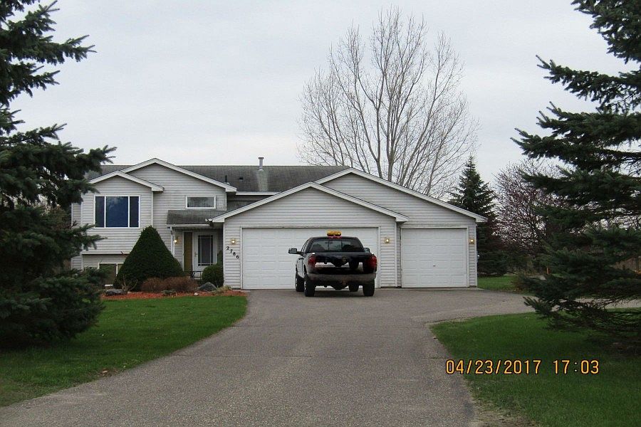 1st image of 2786 184th Ave NE