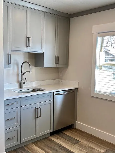 1 bed, 700 sqft, $1,245 — Photo 2