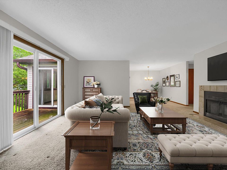 1st image of 973 Greenhaven Dr #801
