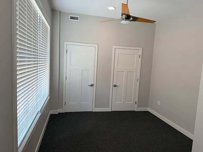 201 E Innes St #202 — Photo 13