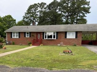 1605 Cumberland Rd, Farmville, VA 23901