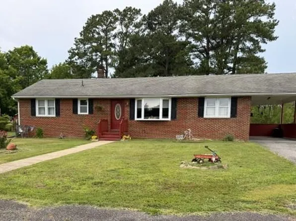 1605 Cumberland Rd, Farmville, VA 23901
