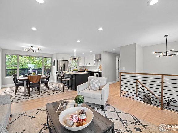 4th image of 794 W Elati Cir