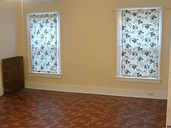 2nd image of 803 6th Ave