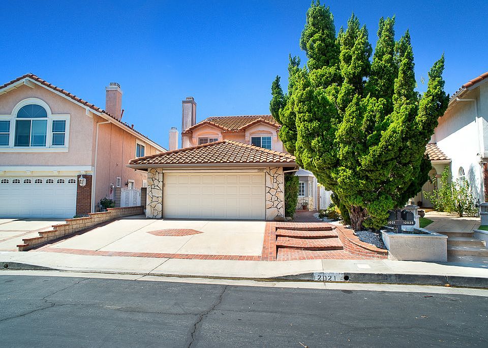 1st image of 12021 Falcon Crest Way