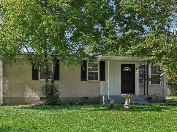 224 Aurora Ave, Madison, TN 37115