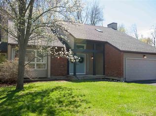 36 Crystal Ln, Delmar, NY 12054