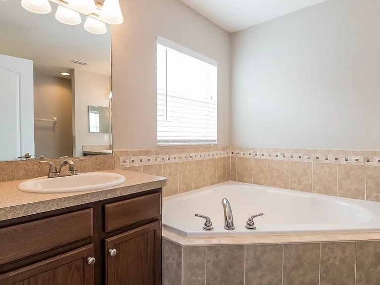 4224 Misty Way — Photo 8