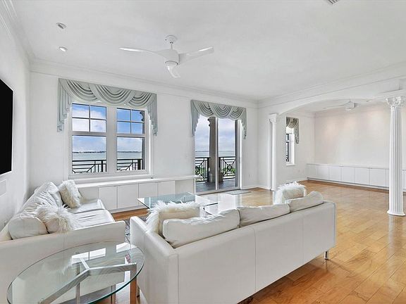 5th image of 750 N Tamiami Trl Unit Penthouse 11