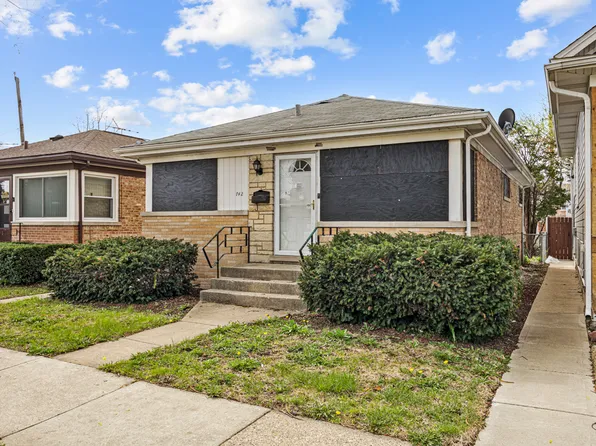 742 Bellwood Ave, Bellwood, IL 60104