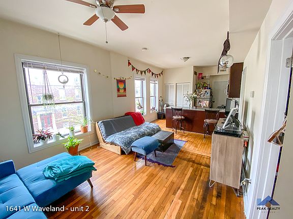 2nd image of 1641 W Waveland Ave #1685581