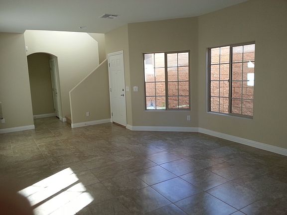 3rd image of 9039 Palmas Altas St