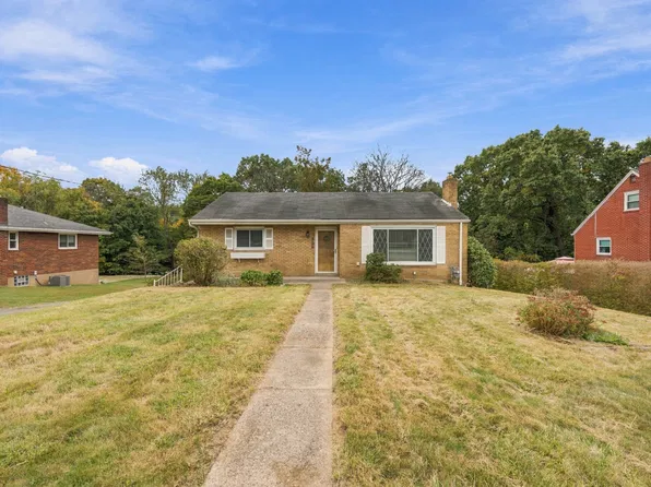 335 Coraopolis Rd, Coraopolis, PA 15108