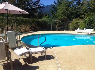 1343 Seely McIntosh Rd, Willow Creek, CA 95573