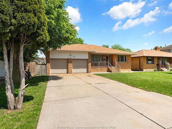 3rd image of 2444 Rivard Ave