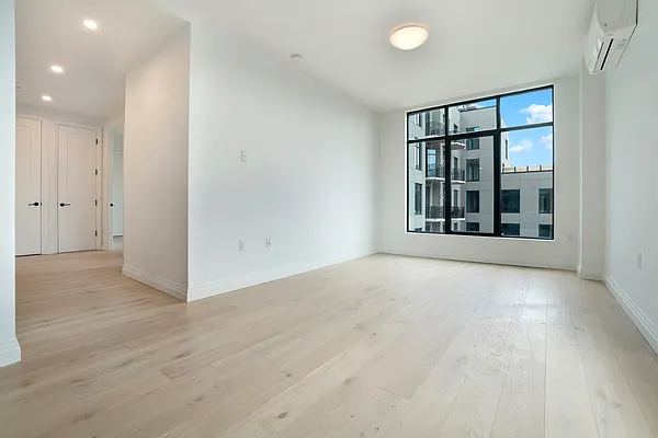 Rented by Joel Scharf, LREB | media 5