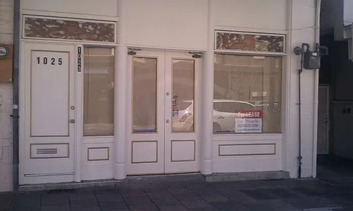 1023 Maunakea St Photo 1
