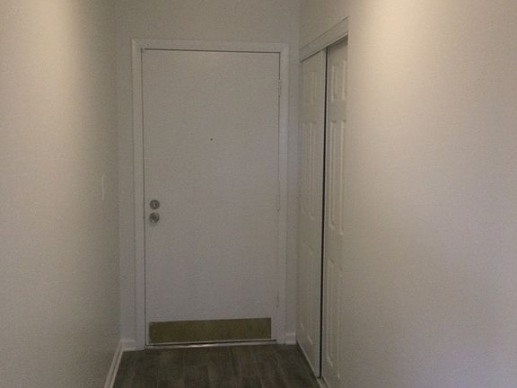 5th image of 1112 Castilian Ct APT 318