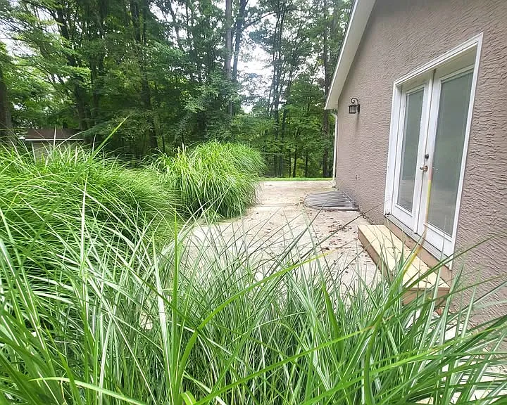 825 Jonathan Ln — Photo 7