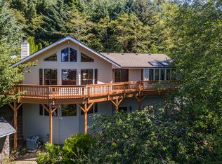 279 Horizon Hill Rd, Yachats, OR 97498