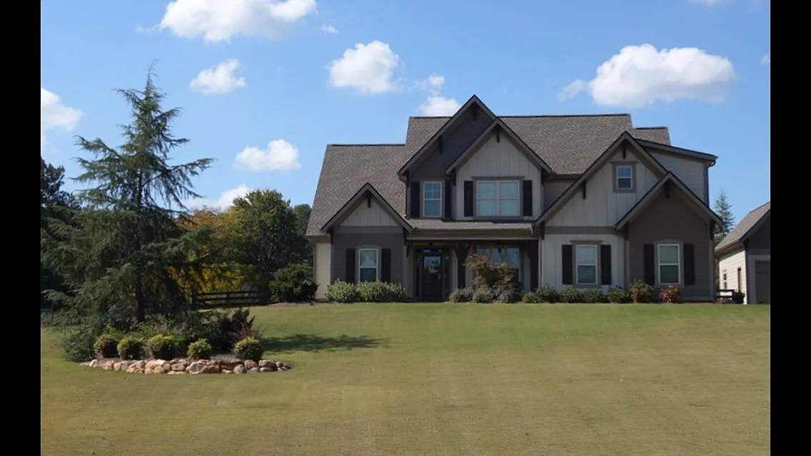 100 Farmbrook Way photo 1