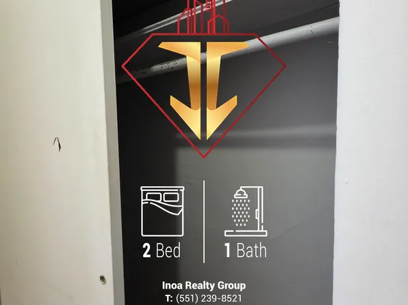 166 Garfield Avenue image 2 of 24