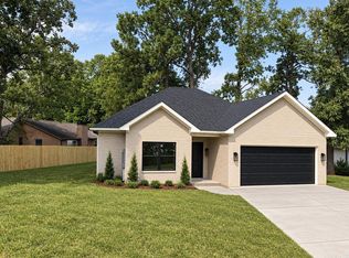14702 White Oaks Ln, Mabelvale, AR 72103