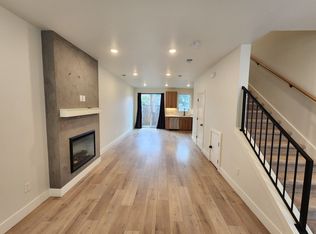 7468 N Oswego Ave, Portland, OR 97203