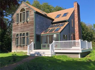 111 Morrison Ave, Middletown, RI 02842