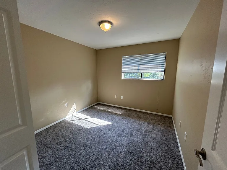 507 NW 39th Rd #310 — Photo 14