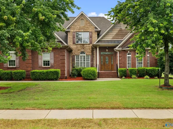 205 Gaston Dr, Madison, AL 35756