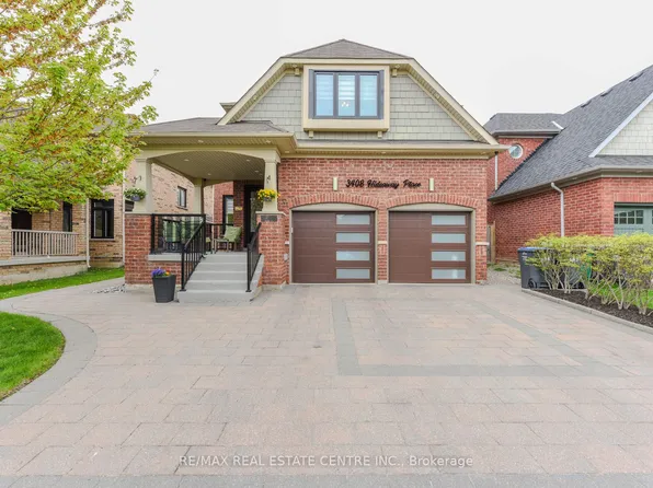 3408 Hideaway Pl, Mississauga, ON L5M 0A7
