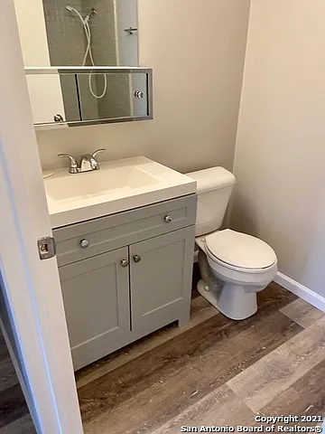 5063 Galahad Dr — Photo 10