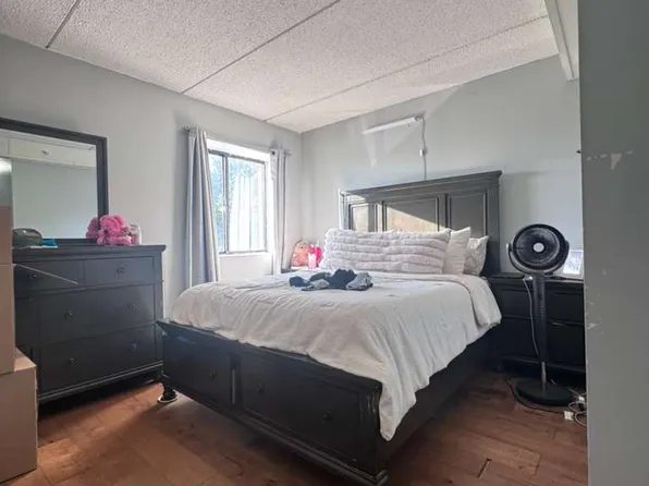 32 Whites Ave, Watertown, MA