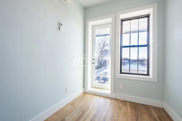 Rented by Brick&Mortar | media 16