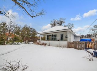 414 Stewart St, Muskegon, MI 49445