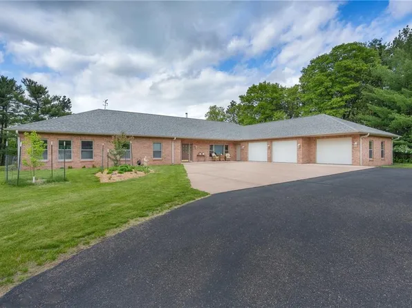 430 South Beach Drive, Altoona, WI 54720
