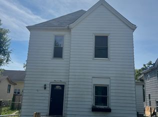 409 Douglas St, Bloomington, IL