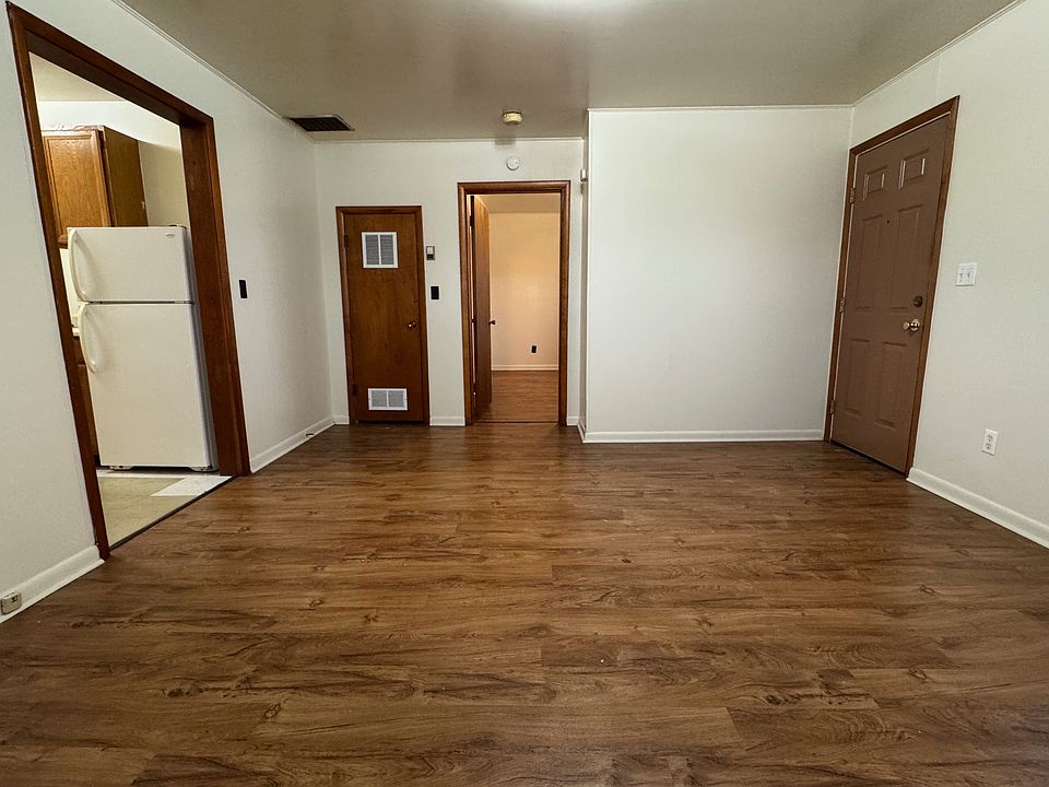 1st image of 401 E Snider St #4