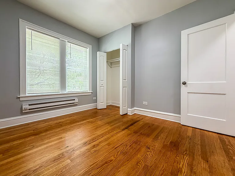2304 N Lamon Ave #2 — Photo 12