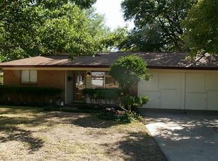601 Denali Dr, Arlington, TX 76002