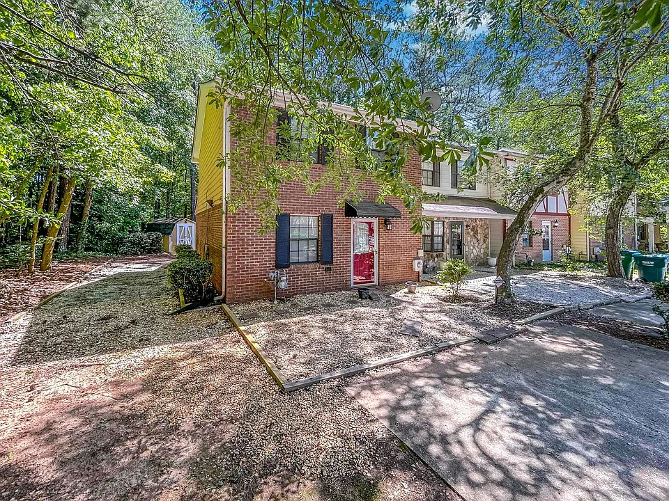 2251 Salt Springs Pl